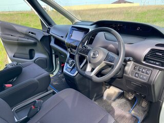 2018 Nissan Serena V (C27), белый, 1900000 рублей, вид 5