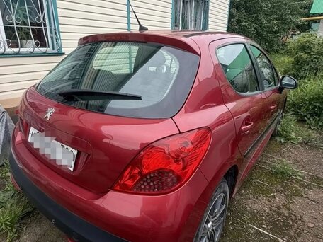 2008 Peugeot 207 I, красный, 430000 рублей, вид 3