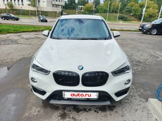2019 BMW X1 18i sDrive II (F48), белый, 1700000 рублей, вид 1