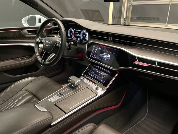 2020 Audi A7 55 TFSI II (4K), белый, 5200000 рублей - вид 23