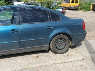 1997 Volkswagen Passat B5, зелёный, 300000 рублей, вид 4