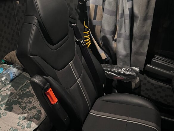 1998 Volvo FH, красный, 2799999 рублей - вид 7