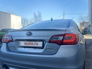 2016 Subaru Legacy VI, серебристый, 1880000 рублей, вид 1