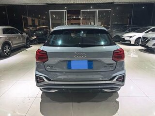 2023 Audi Q2 35 TFSI I Рестайлинг, серый, 2070000 рублей, вид 4