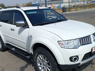 2013 Mitsubishi Pajero Sport II, белый, 2200000 рублей, вид 3