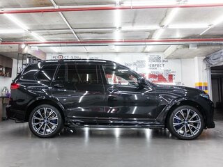2021 BMW X7 M50d I (G07), чёрный, 13000000 рублей, вид 2