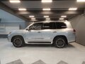 2012 Lexus LX 570 III Рестайлинг, серебристый, 4580000 рублей - вид 1