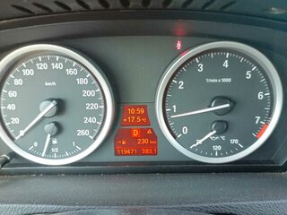 2010 BMW X6 35i 8-speed I (E71), белый, 2400000 рублей, вид 5