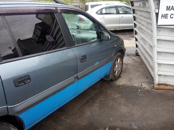 2001 Opel Zafira A, серый, 450000 рублей - вид 6