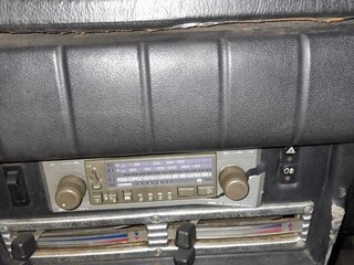 1990 Tatra T613 613-3, чёрный, 1000000 рублей, вид 5