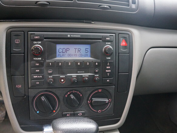 2002 Volkswagen Passat B5 Рестайлинг, серый - вид 13