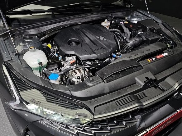 2021 Kia K5 III, чёрный, 2100000 рублей - вид 5