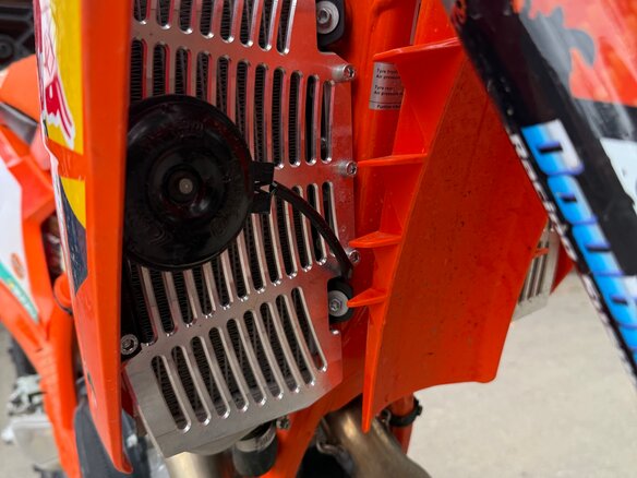 2025 KTM 450 EXC F, оранжевый, 1100000 рублей - вид 7