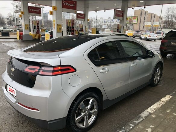 2012 Chevrolet Volt I, серый, 1250000 рублей - вид 4