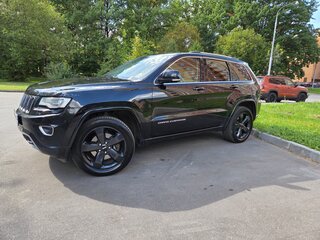 2016 Jeep Grand Cherokee IV (WK2) Рестайлинг, чёрный, 3080000 рублей, вид 4