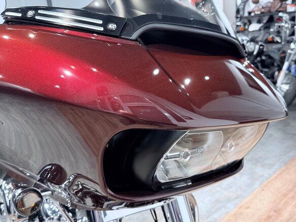 2018 Harley-Davidson Road Glide, пурпурный, 1899000 рублей - вид 32