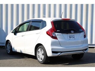 2019 Honda Fit III Рестайлинг, белый, 1190000 рублей, вид 3