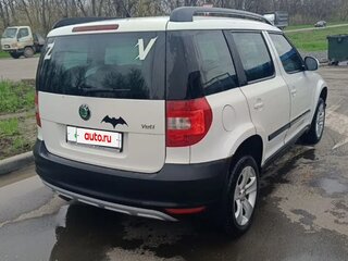 2012 Skoda Yeti I, белый, 720000 рублей, вид 4
