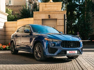 2018 Maserati Levante I, синий, 4200000 рублей, вид 2