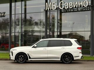 2023 BMW X7 40i I (G07) Рестайлинг, белый, 14500000 рублей, вид 5