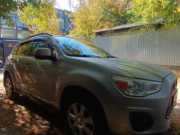 2012 Mitsubishi ASX I Рестайлинг, серебристый, 770000 рублей - вид 7