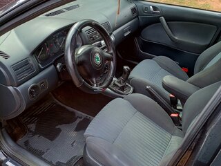 2008 Skoda Octavia I (A4) Рестайлинг, чёрный, 435000 рублей, вид 5