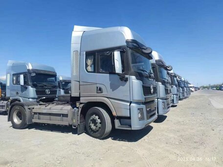 2023 Shacman (Shaanxi) X5000, серый, 6800000 рублей, вид 2
