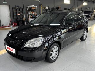 2009 Kia Rio II, чёрный, 620000 рублей, вид 1