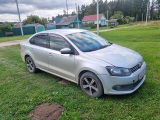 2010 Volkswagen Polo V, серебристый, 500000 рублей, вид 3