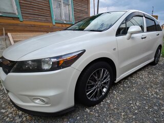 2009 Honda Stream II, белый, 1150000 рублей, вид 5