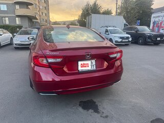 2019 Honda Accord X, красный, 2041000 рублей, вид 4
