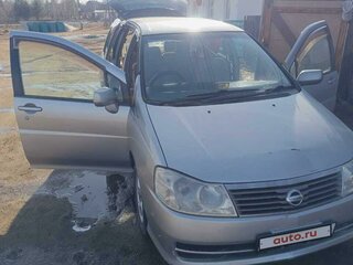 2001 Nissan Liberty, серебристый, 370000 рублей, вид 2
