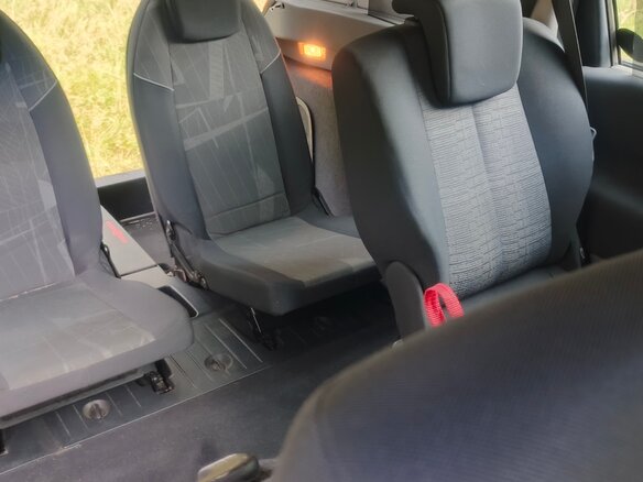 2007 Renault Scenic Grand II Рестайлинг, серый, 650000 рублей - вид 19