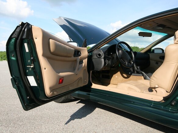 1999 Mitsubishi 3000 GT II, зелёный - вид 15