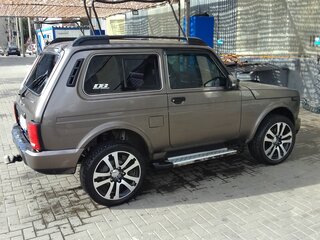 2017 Lada (ВАЗ) 2121 (4x4) Urban I Рестайлинг, коричневый, 740000 рублей, вид 4