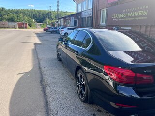 2018 BMW 5 серии 520d xDrive VII (G30/G31/G38), чёрный, 3200000 рублей, вид 5