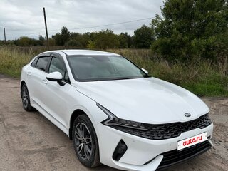 2021 Kia K5 III, белый, 2550000 рублей, вид 3