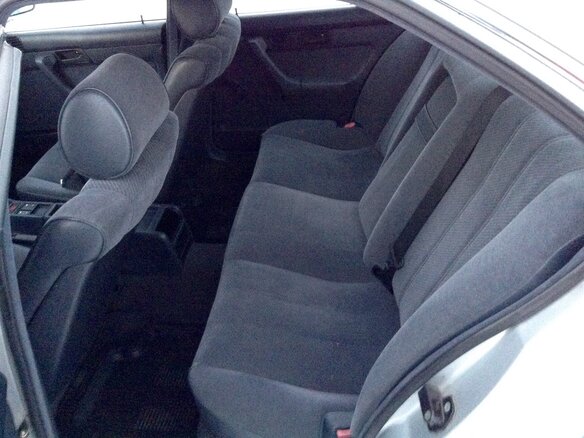 1990 BMW 5 серии 520i III (E34), серебристый - вид 4