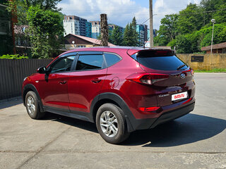 2016 Hyundai Tucson III, красный, 1800000 рублей, вид 5