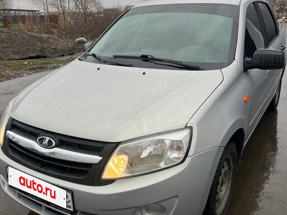 2016 Lada (ВАЗ) Granta I, серебристый, 430000 рублей