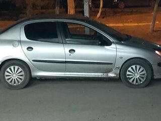2009 Peugeot 206, серебристый, 200000 рублей, вид 5