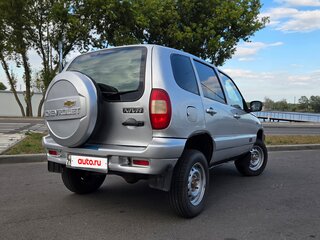 2006 Chevrolet Niva I, серебристый, 270000 рублей, вид 4