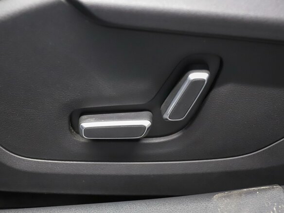 2026 Geely Cityray, серебристый, 3384990 рублей - вид 10
