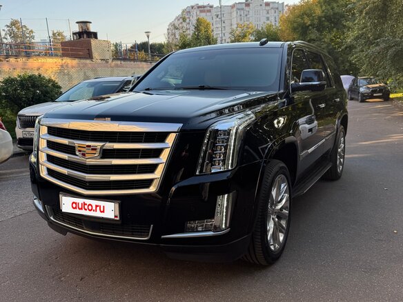 2019 Cadillac Escalade IV, чёрный, 7800000 рублей