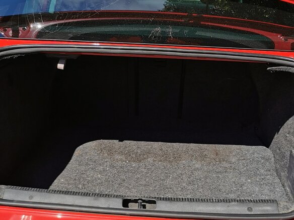 2010 Volkswagen Passat B6, красный, 1100000 рублей - вид 7