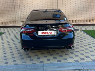 2020 Toyota Camry VIII (XV70) Рестайлинг, чёрный, 3200000 рублей, вид 3