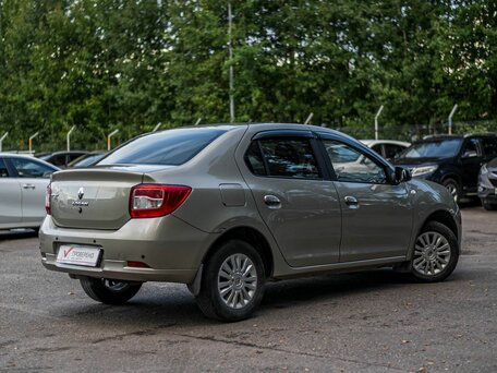 2018 Renault Logan II, бежевый, 650000 рублей, вид 2