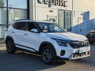 2025 Kia Seltos I Рестайлинг, белый, 2635000 рублей, вид 3