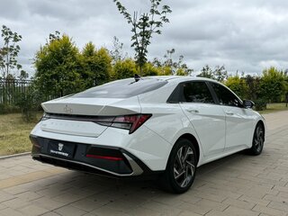 2026 Hyundai Elantra VII (CN7) Рестайлинг, белый, 2390000 рублей, вид 4