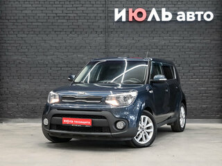 2018 Kia Soul II Рестайлинг, серый, 1800000 рублей, вид 1